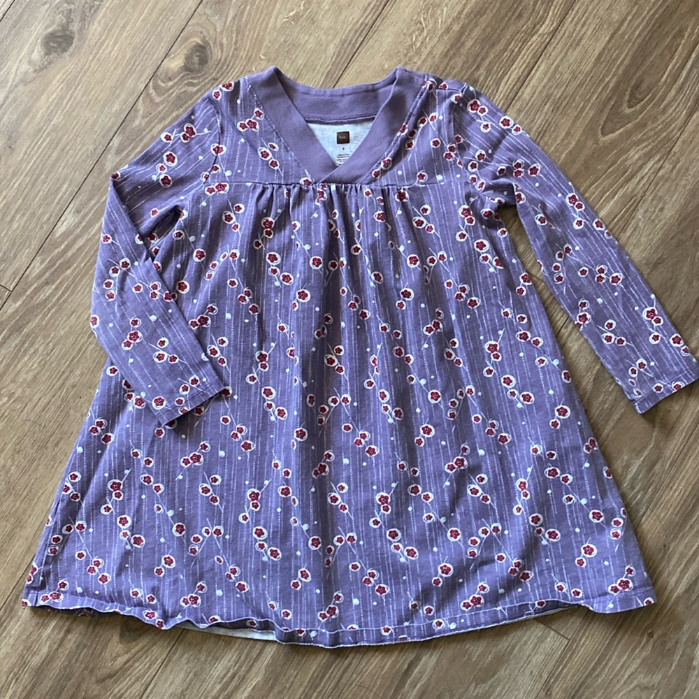 Sz 6 Tea Collection Long Sleeve Swing Dress ❤️🌸